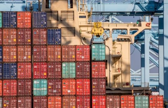 Import kontenerów w USA może osiągnąć najniższy od 4 lat poziom - GospodarkaMorska.pl
