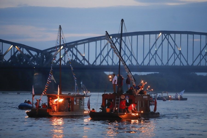 Rejsy tradycyjnymi łodziami — antidotum na czas pandemii - GospodarkaMorska.pl