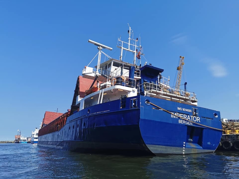 Blisko 15 000 ton przeładunków w sierpniu w Porcie Kołobrzeg - GospodarkaMorska.pl