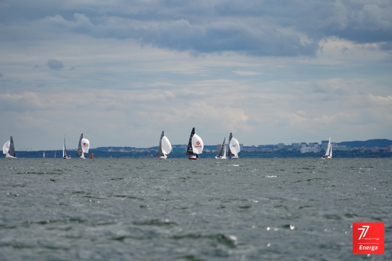 Energa 77 Racing wygrywa Volvo Gdynia Sailing Days w klasie Micro - GospodarkaMorska.pl