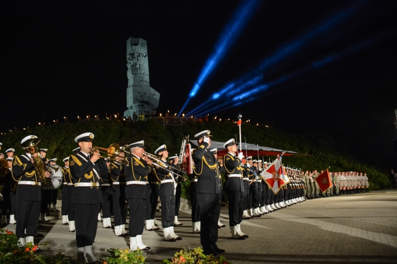 Obchody 81. rocznicy wybuchu II wojny światowej na Westerplatte  - GospodarkaMorska.pl