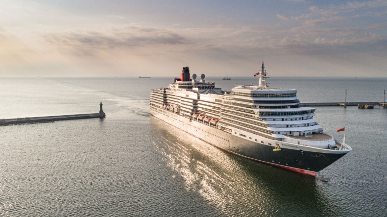 KORONAWIRUS - sytuacja w branży promowej: armatorzy zwalniają pracowników  - GospodarkaMorska.pl