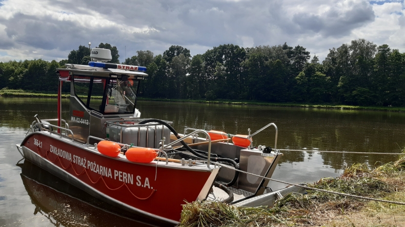 Łódź jak katamaran z lądowiskiem dla dronów i bezzałogowce – PERN z nowoczesnym systemem ratownictwa - GospodarkaMorska.pl