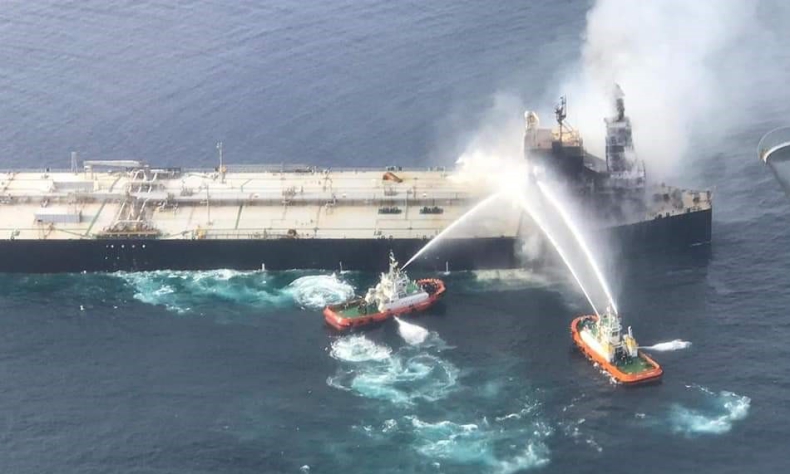 Plama oleju zauważona u wybrzeży Sri Lanki w pobliżu uszkodzonego tankowca - GospodarkaMorska.pl
