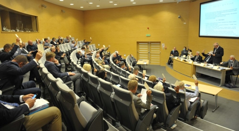 Wybrano nowy Zarząd Pomorskiego Związku Żeglarskiego - GospodarkaMorska.pl