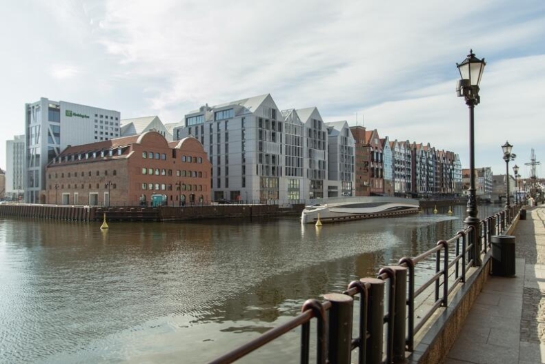 Zabudowa Wyspy Spichrzów nagrodzona „Oskarem Nieruchomości" - GospodarkaMorska.pl