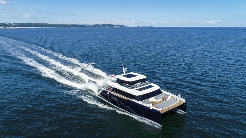 Poweras: nowoczesne technologie na luksusowych katamaranach (foto, wideo) - GospodarkaMorska.pl