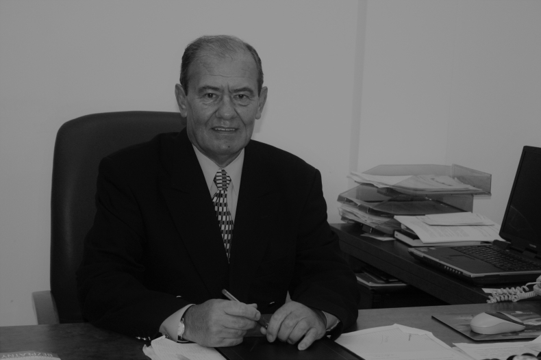 Zmarł Janusz Sebastyański,  były Dyrektor OBR CTM S.A. - GospodarkaMorska.pl