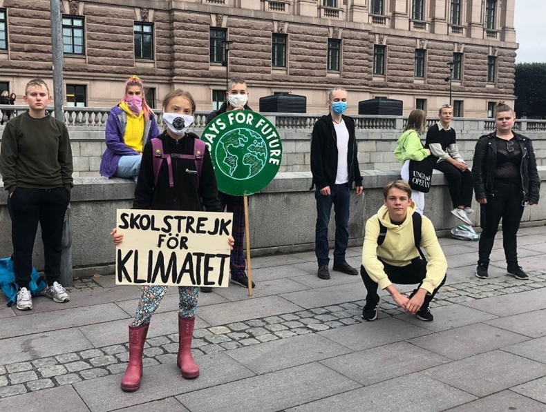  Greta Thunberg powraca z ogólnoświatowym strajkiem klimatycznym - GospodarkaMorska.pl