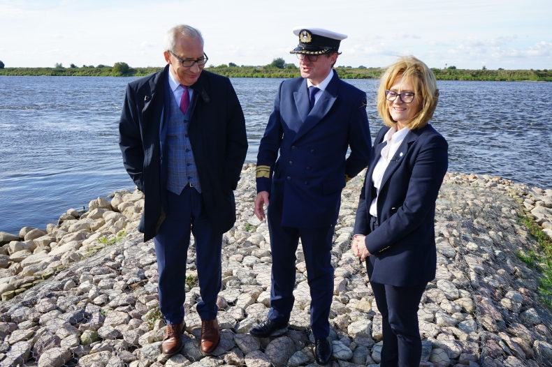 Ostrogi na żuławskim odcinku Wisły zmodernizowane - GospodarkaMorska.pl