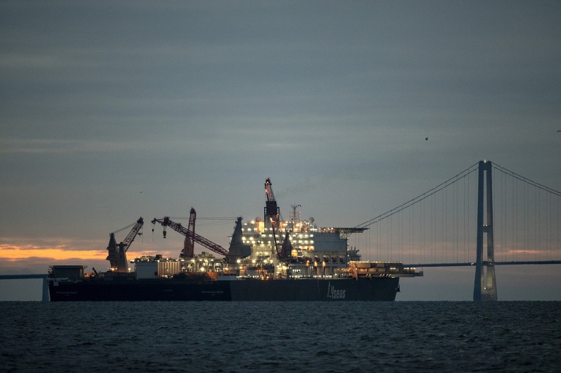 Dania wydała zgodę na przesył gazu przez Nord Stream 2 na swoich wodach  - GospodarkaMorska.pl