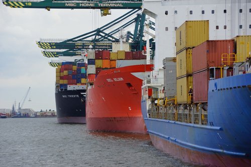 Port w Antwerpii: projekt redukcji CO2 zdobywa dofinansowanie UE - GospodarkaMorska.pl