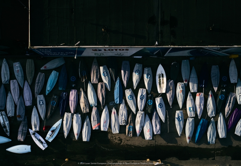 Medaliści olimpijscy i multimedaliści mistrzostw świata na starcie ME w klasie Laser - GospodarkaMorska.pl