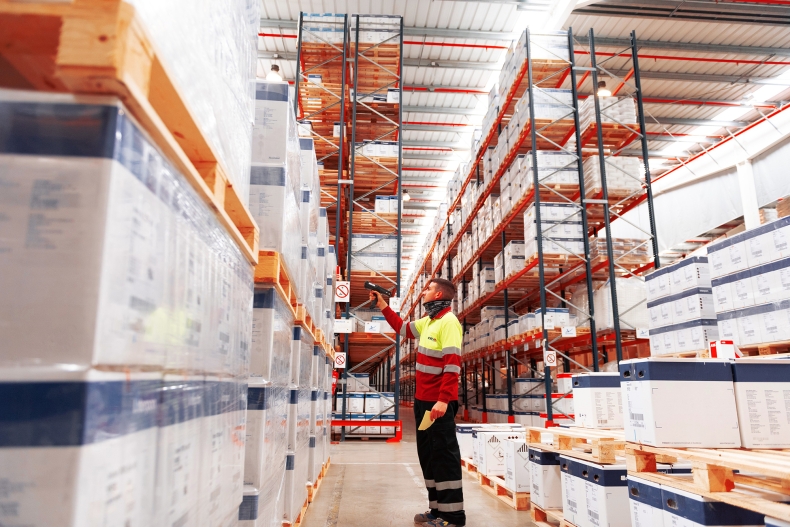 Nieruchomości przemysłowe i logistyczne najbardziej pożądaną klasą aktywów w 17 krajach Europy Środkowo-Wschodniej  - GospodarkaMorska.pl