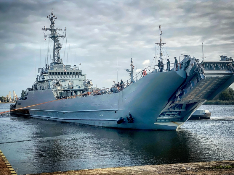 Ćwiczenia wojskowe w porcie Szczecin - GospodarkaMorska.pl