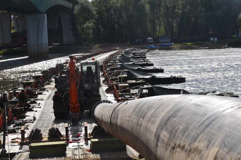 MPWiK prowadzi przygotowania do rozpoczęcia wiercenia nowego rurociągu pod dnem Wisły - GospodarkaMorska.pl