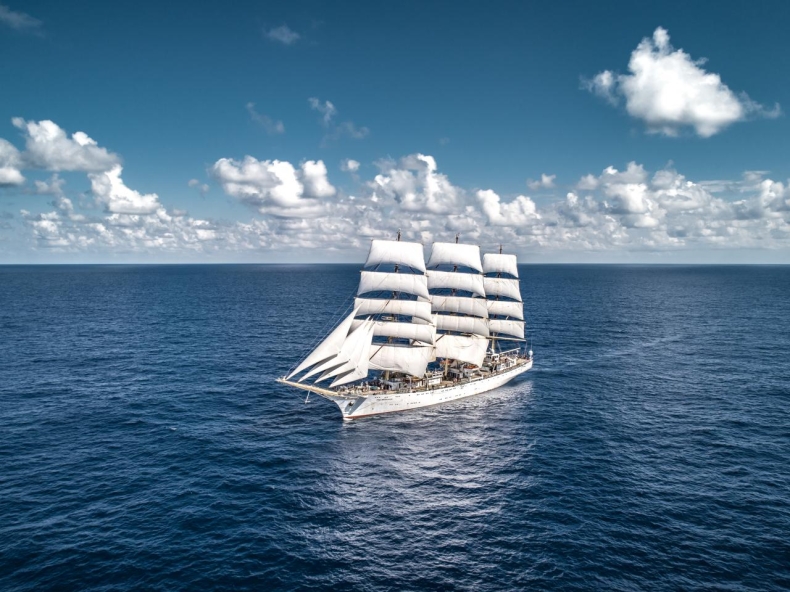 Film „100 lat w służbie polskiego morza” - GospodarkaMorska.pl