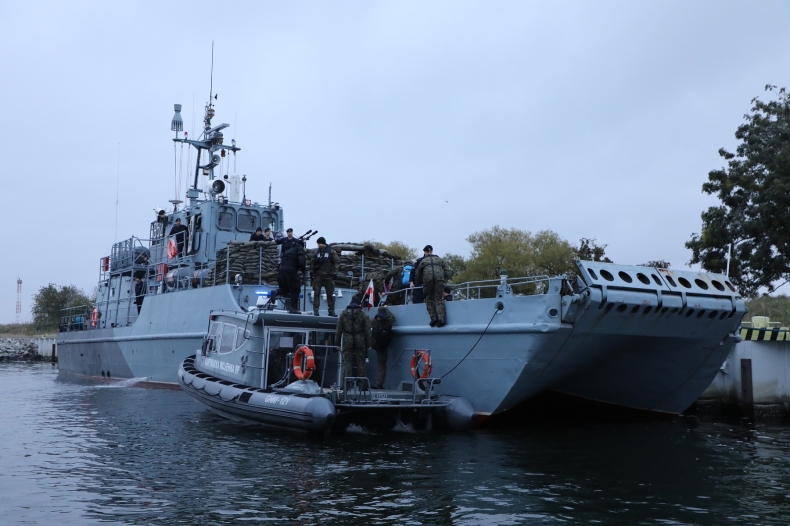 Detonacja Tallboya w Świnoujściu - olbrzymia bomba zneutralizowana - GospodarkaMorska.pl