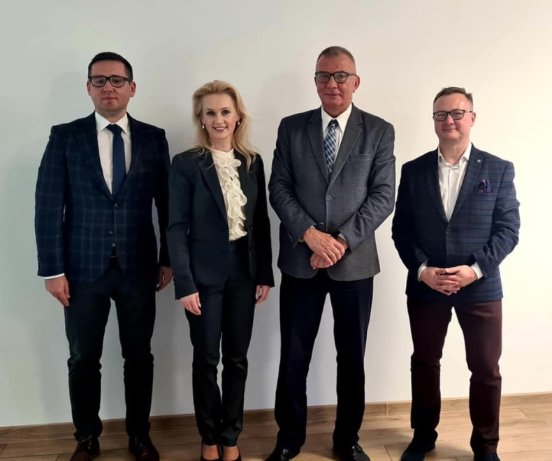 Przedstawiciele Północnej Izby Gospodarczej spotykają się z Rzecznikiem Małych i Średnich Przedsiębiorstw - GospodarkaMorska.pl