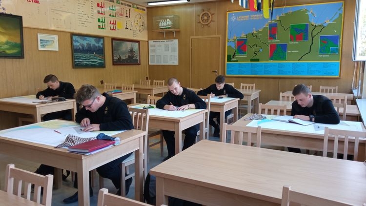 ZMPSiŚ pomógł zmodernizować pracownię przyszłym nawigatorom - GospodarkaMorska.pl