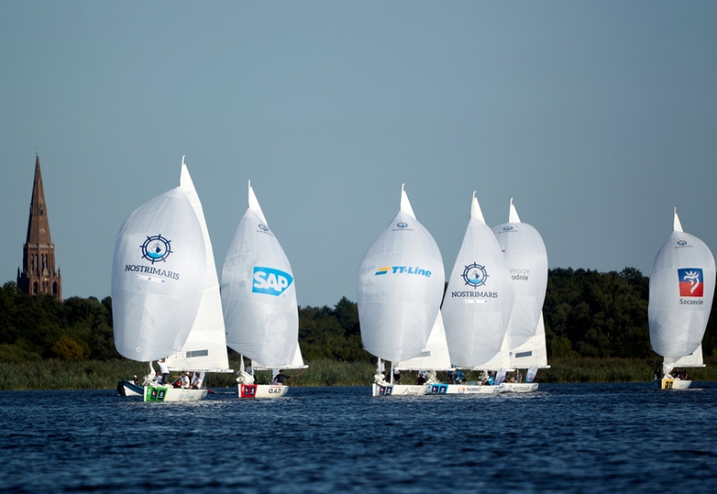 Zgłoś się do rozgrywek Polskiej Ligi Żeglarskiej - GospodarkaMorska.pl