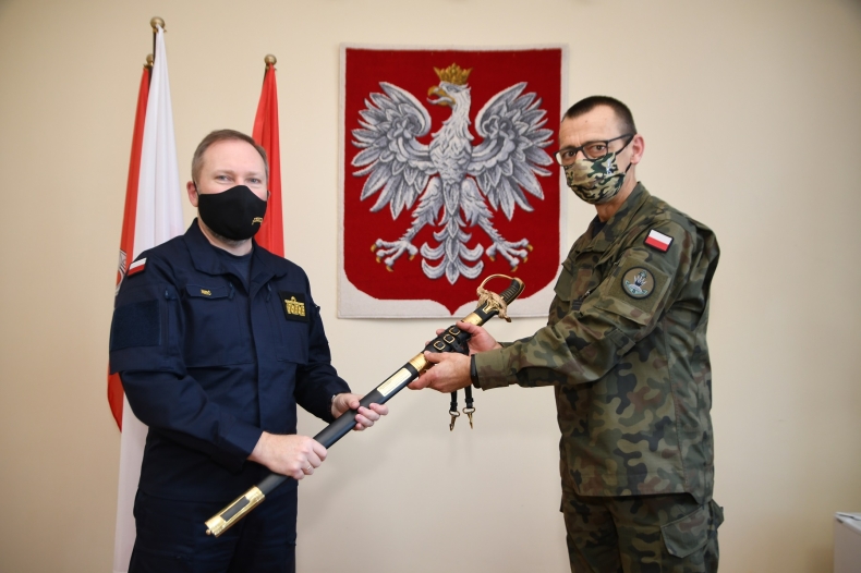 Zdanie obowiązków Dowódcy 8. Batalionu Saperów MW  - GospodarkaMorska.pl