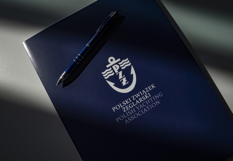 Decyzje LII Sprawozdawczego Sejmiku Polskiego Związku Żeglarskiego - GospodarkaMorska.pl