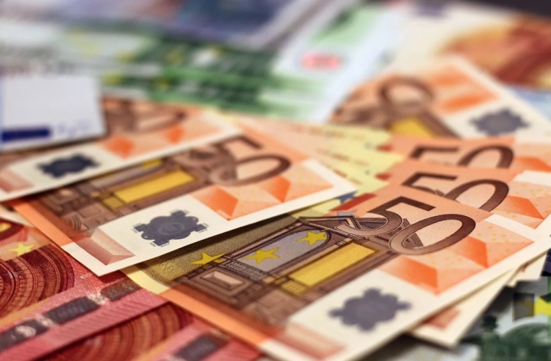 Jest porozumienie w sprawie budżetu UE i funduszu odbudowy  - GospodarkaMorska.pl