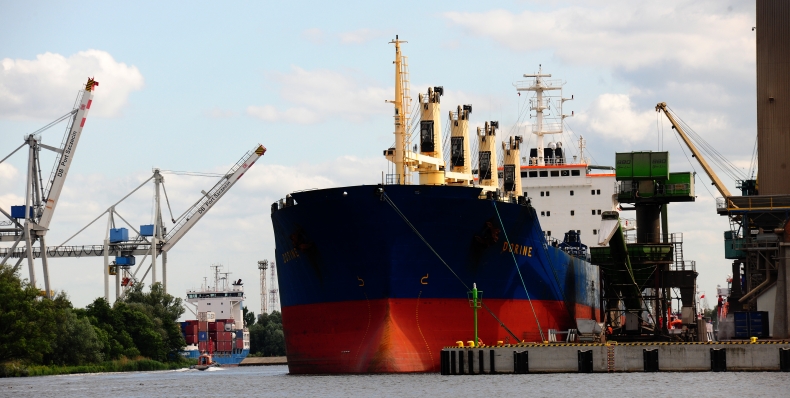 W portach Szczecin i Świnoujście wciąż rosną przeładunki - GospodarkaMorska.pl