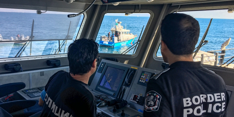 Frontex: coraz więcej imigrantów dociera do UE szlakiem bałkańskim - GospodarkaMorska.pl