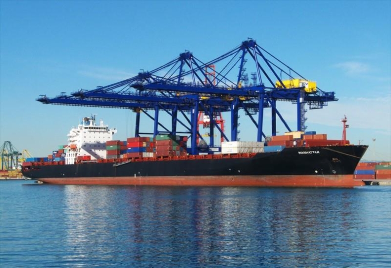 Hapag-Lloyd zanotował przypadki zarażenia koronawirusem na dwóch statkach - GospodarkaMorska.pl