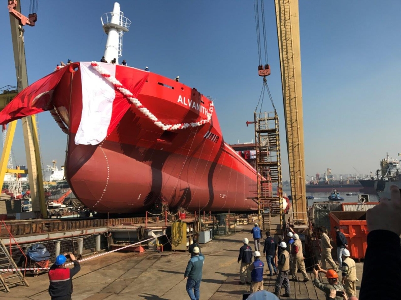 Polski armator buduje swój pierwszy statek (foto, wideo) - GospodarkaMorska.pl