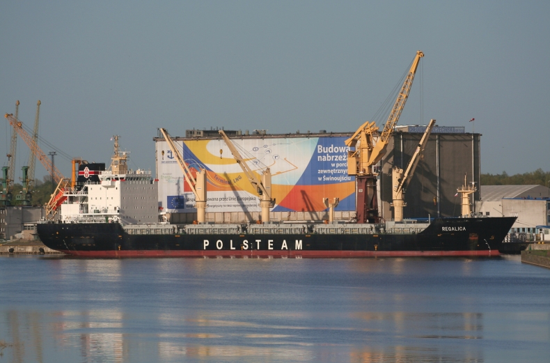 Wykryto ognisko infekcji koronawirusa na polskim statku w Argentynie - GospodarkaMorska.pl