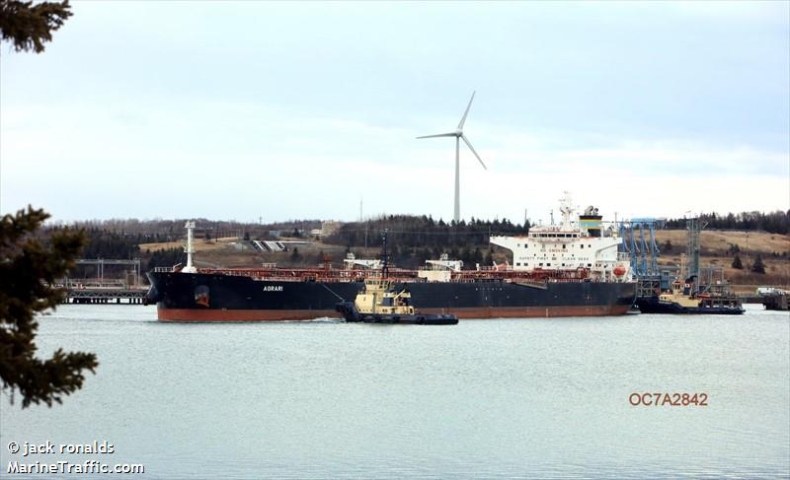 Wybuch miny w saudyjskim porcie. Uszkodzony tankowiec - GospodarkaMorska.pl