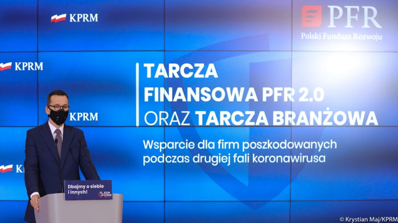Premier: państwo nie zostawiło samych sobie przedsiębiorców i pracowników podczas kryzysu - GospodarkaMorska.pl