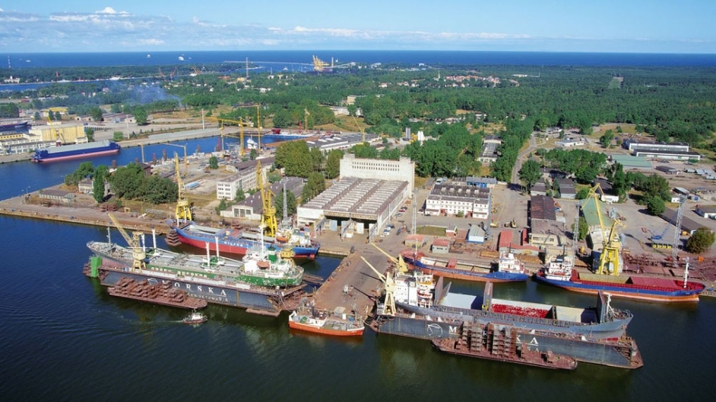 Pracownicy stoczni Gryfia z wypowiedzeniami: „W dobie koronawirusa wyrzucono nas na bruk” - GospodarkaMorska.pl