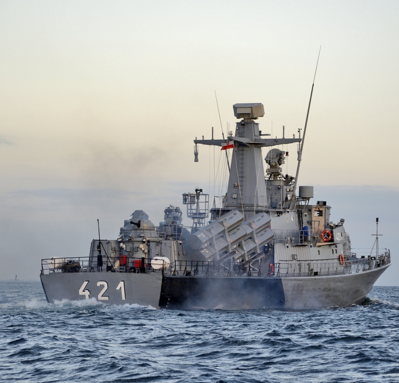 Saab podpisał umowę wsparcia radarów na okrętach Marynarki Wojennej RP - GospodarkaMorska.pl