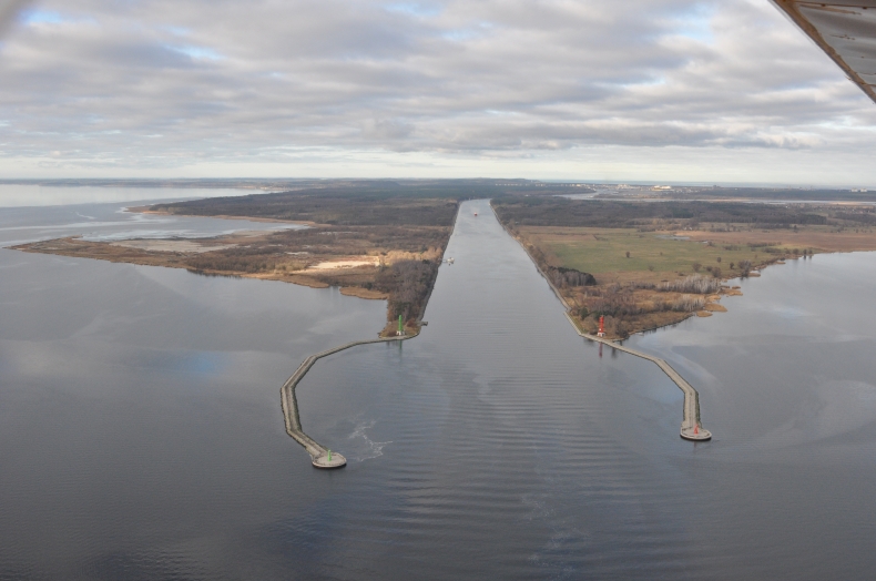 Pogłębianie toru wodnego Szczecin – Świnoujście: praca wre! - GospodarkaMorska.pl