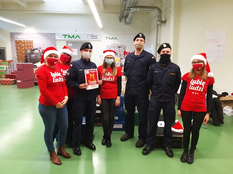 Marynarze wzięli udział w Szlachetnej Paczce - GospodarkaMorska.pl