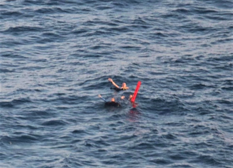 Służby morskie uratowały zaginionych nurków  - GospodarkaMorska.pl