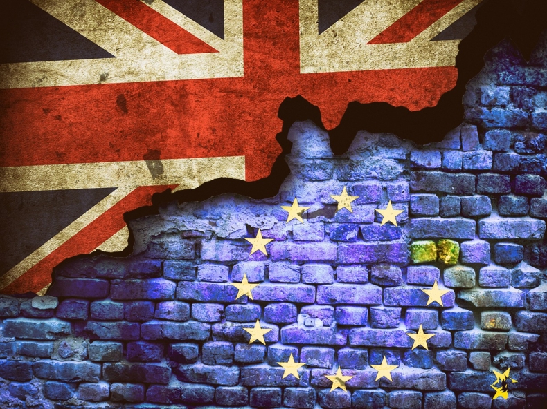 W ciągu najbliższych godzin możliwe porozumienie w sprawie umowy po brexicie - GospodarkaMorska.pl