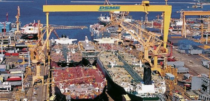 Chiny zatwierdziły fuzję południowokoreańskich gigantów stoczniowych - GospodarkaMorska.pl