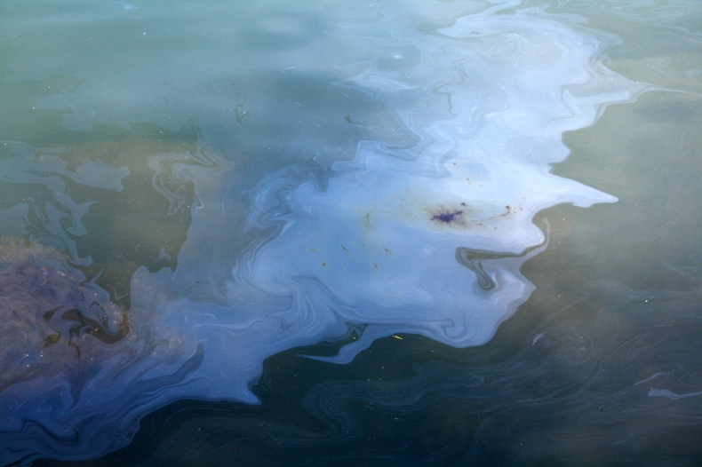 Ratownictwo morskie: plama ropy na Morzu Bałtyckim zniknęła samoistnie - GospodarkaMorska.pl