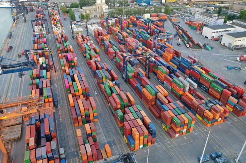 Rekordowy rok w Hutchison Ports Gdynia - przekroczono 400 000 TEU - GospodarkaMorska.pl