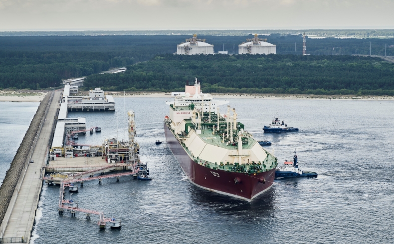 Pierwsza dostawa LNG dla PGNiG do terminalu w Świnoujściu w 2021 roku - GospodarkaMorska.pl