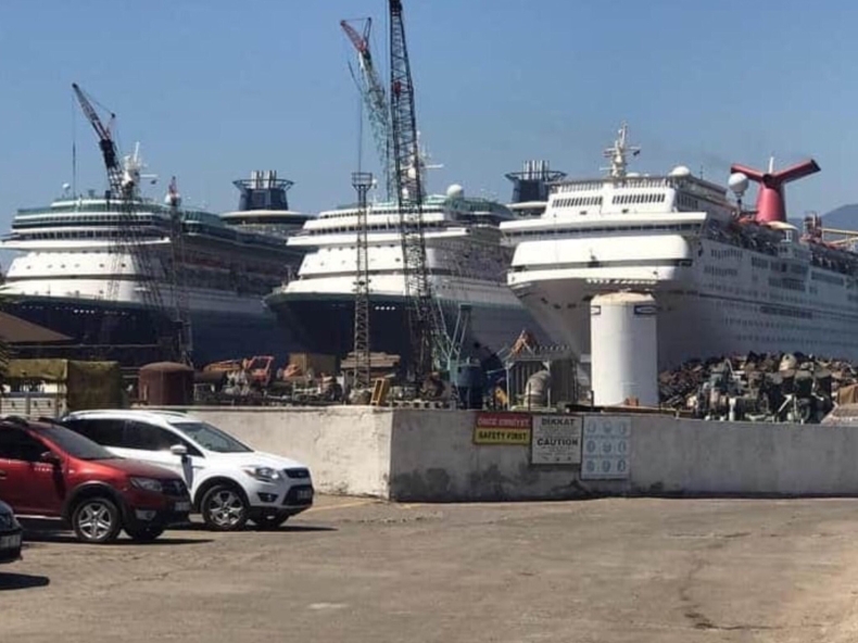 Carnival zanotował prawie 2 mld dolarów straty w ostatnim kwartale - GospodarkaMorska.pl