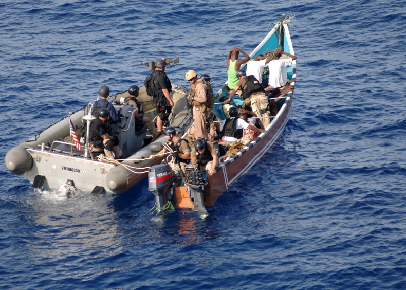 Międzynarodowe Biuro Morskie: akty piractwa wzrosły w ubiegłym roku o 20 proc. - GospodarkaMorska.pl