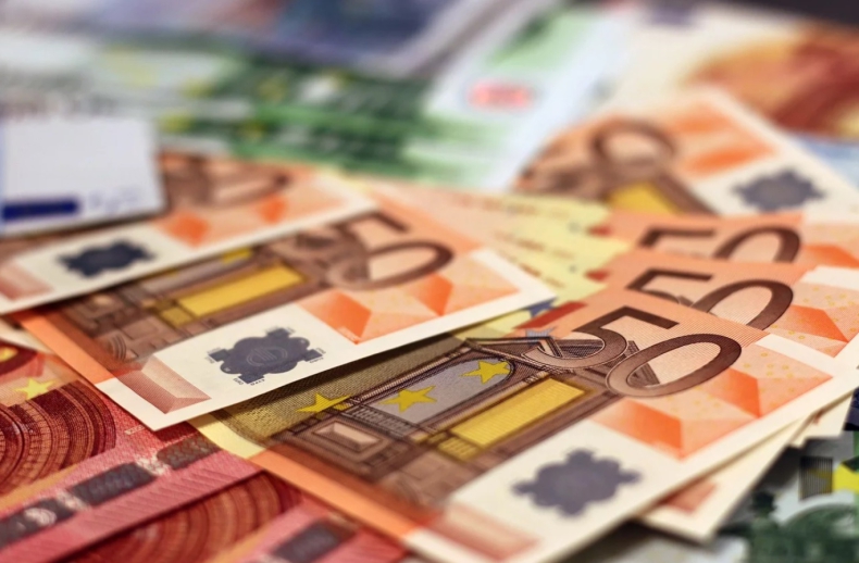 Szefowa EBC wzywa kraje UE do szybkiego wdrożenia funduszu odbudowy - GospodarkaMorska.pl