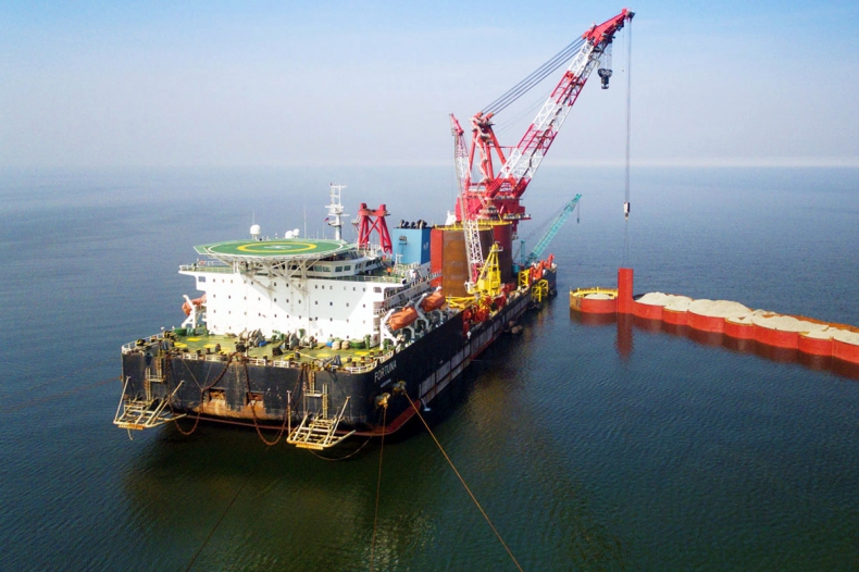 Statek rosyjski budujący Nord Stream 2 jest na wodach duńskich - GospodarkaMorska.pl