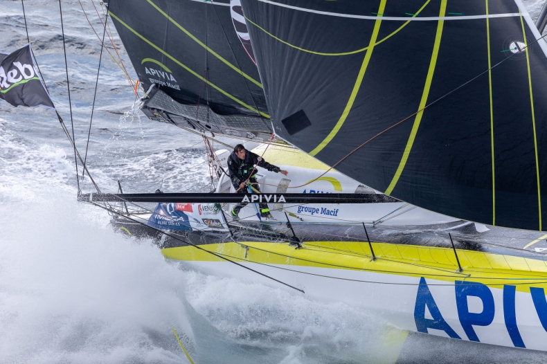 Vendee Globe - pięciu żeglarzy z szansą na zwycięstwo, finisz w środę - GospodarkaMorska.pl